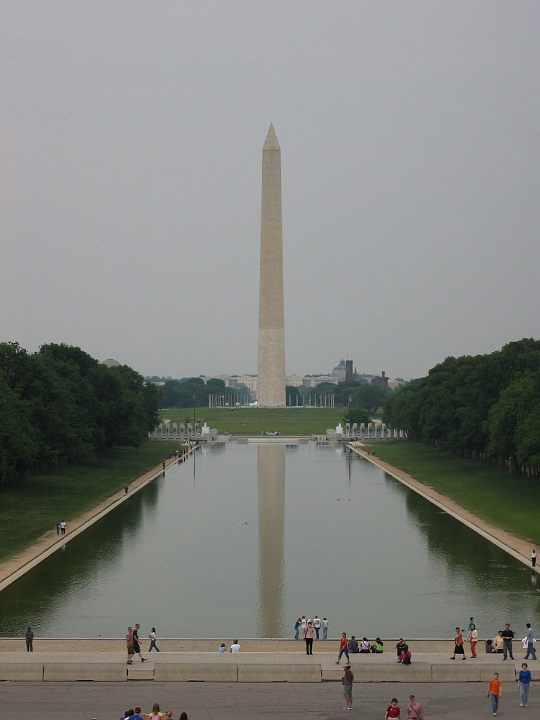 23 Washington Memorial and reflecting pool.JPG